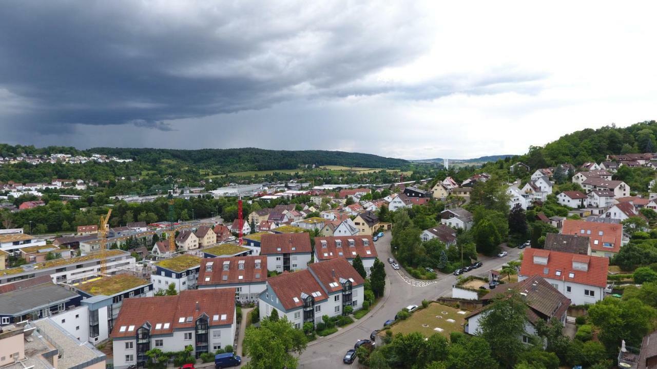 Apartment Und Wg-Doppelzimmer Sonnenhalde Tubinga Esterno foto